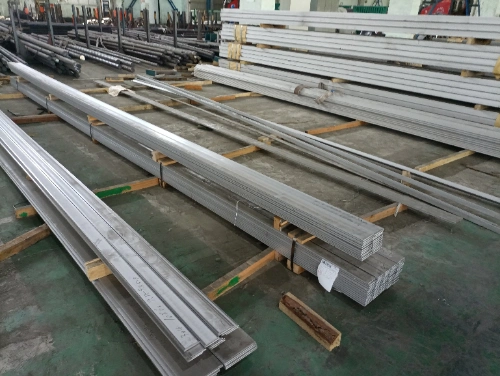 SS 304L Flat Bar Hot Rolled AISI 304L Stainless Steel Flat Bar 80*8*6000mm 0